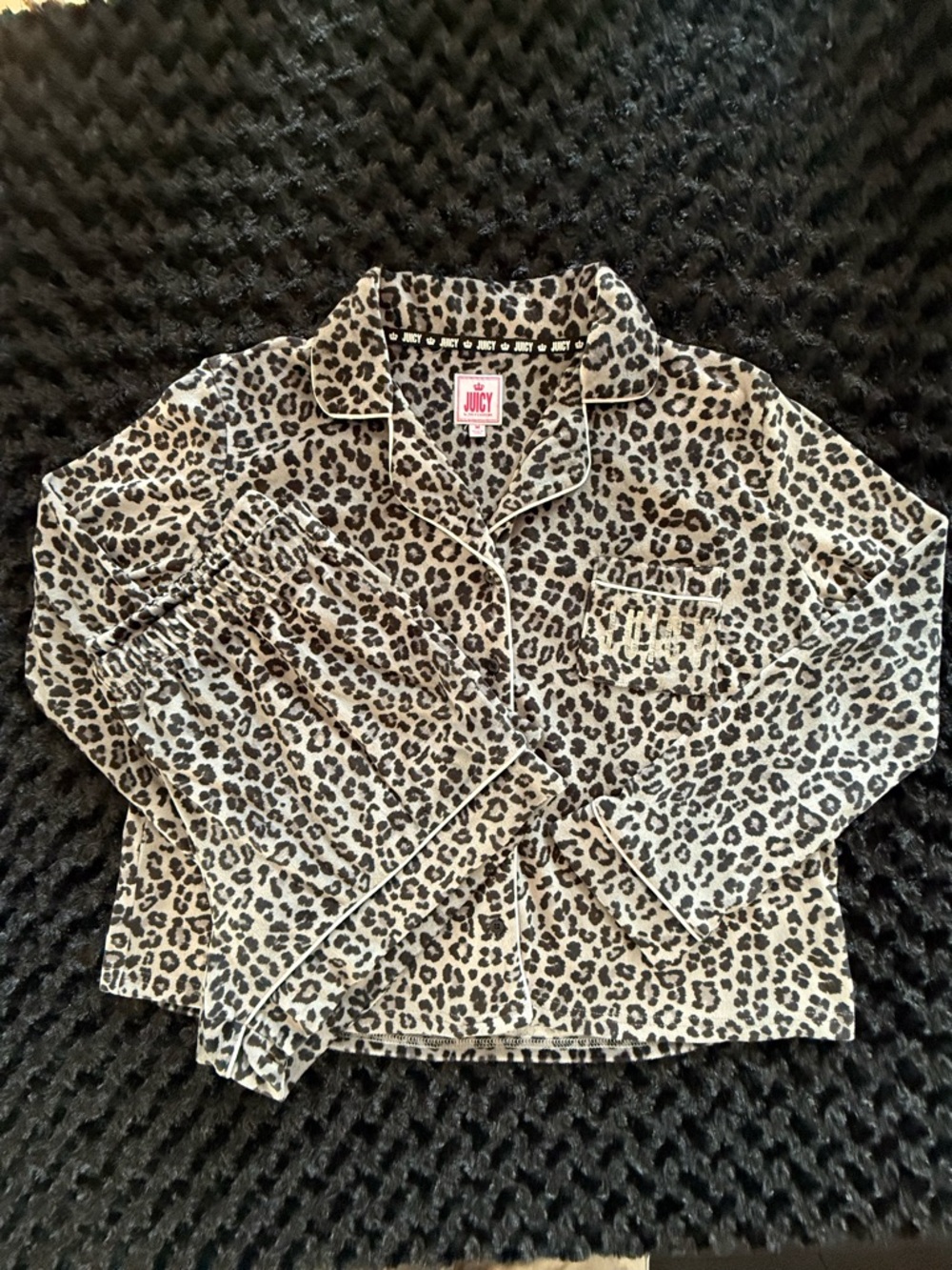 Juicy Couture 2-Piece Leopard Print Short PJ Set - Gray & Black Size Medium